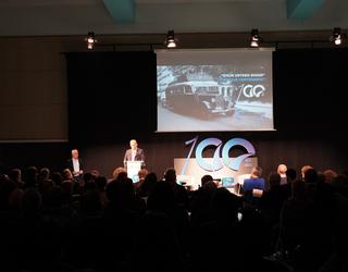 La Guipuzcoanak mugikortasunari egindako ekarpena aintzatetsi dute enpresaren mendeurreneko ekitaldian