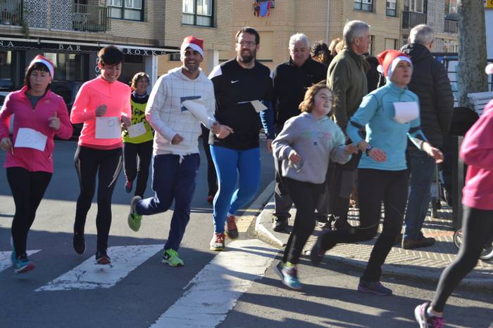 San Silvestre lasterketa egin dute Aizarnazabalen