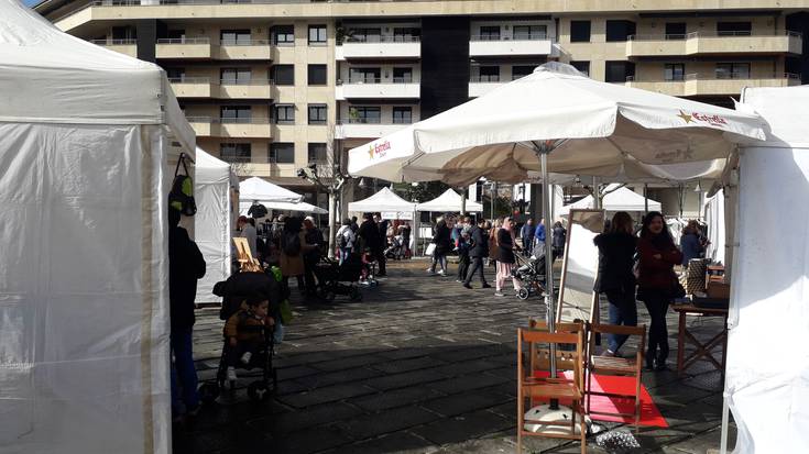 Elkartekideak ez diren merkatariak udako outletera gonbidatu nahi ditu Merkatari Elkarteak