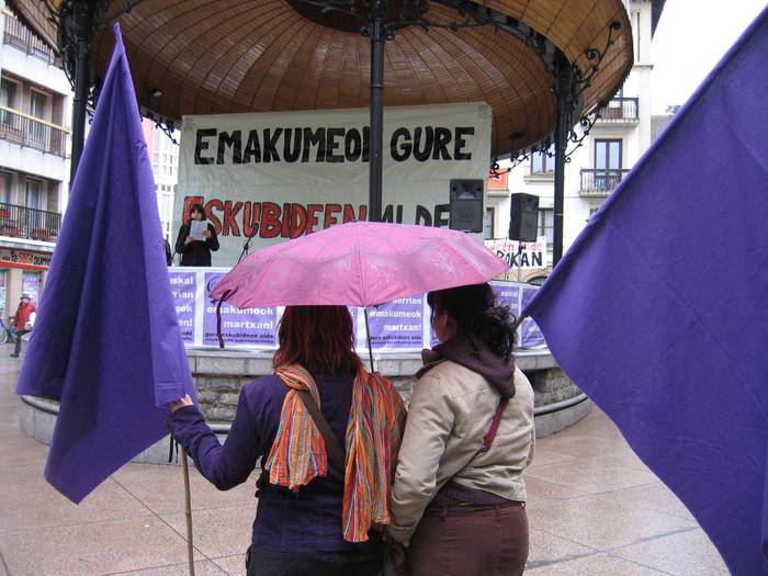 Emakumeen lana eta ekarpena aldarrikatzea da 2013ko erronka