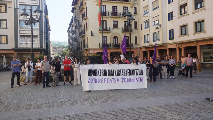 Amorruz salatu dute Arguedasko hilketa matxista