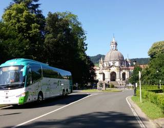 Lurraldebusen autobus zerbitzuek ohiko ordutegia dute gaurtik