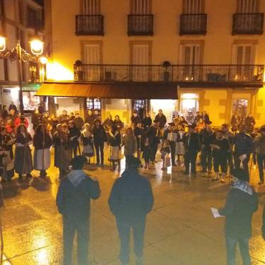 Kalejira: Santa Ageda bezperako santa eskea