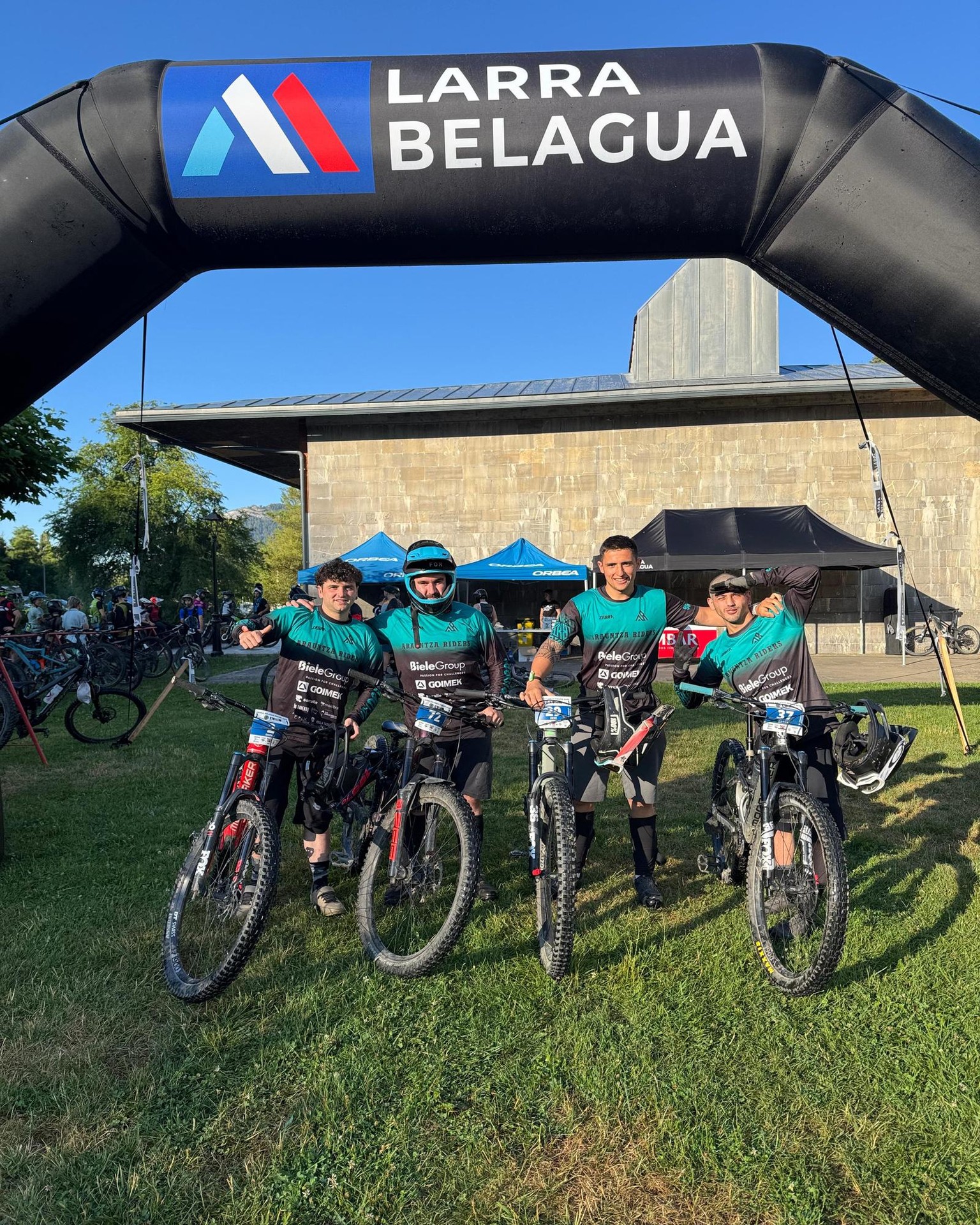 Larra-Belagua Enduro Race: beroa eta erronka teknikoak Sustrails Openeko bigarren jardunaldian