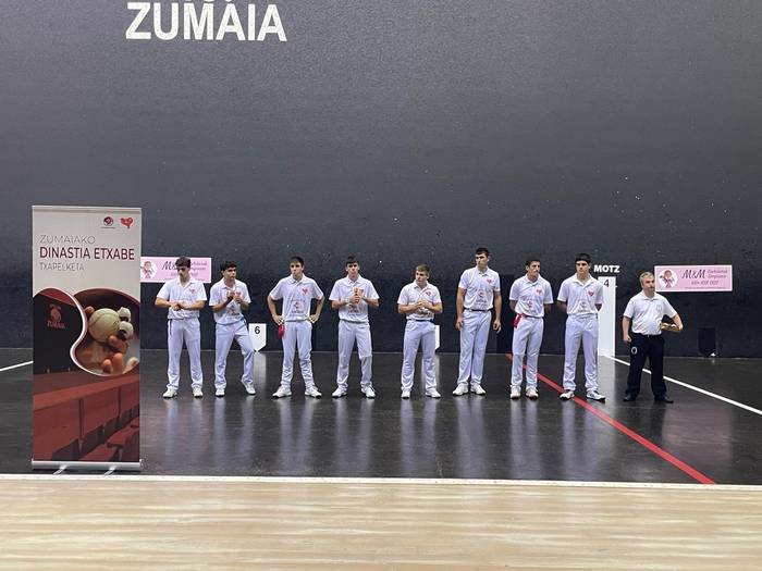 Finalerdietara pasa dira Apezetxea eta Santesteban, lehen zerrendaburuak kanporatuta