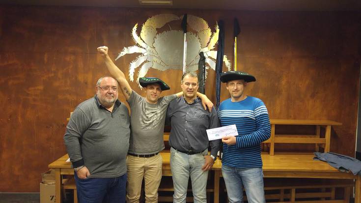 Kaskabeltzak irabazi du Klub Nautikoaren arrantza txapelketa