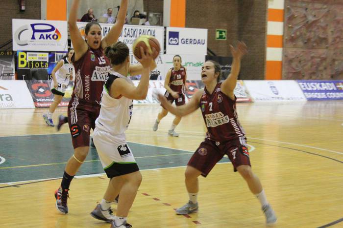 Bukatu du denboraldia Iraurgiko Rioja Añares taldeak