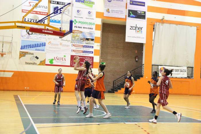 Zurt Taberna ISB-k etxeko azken partida jokatuko du bihar