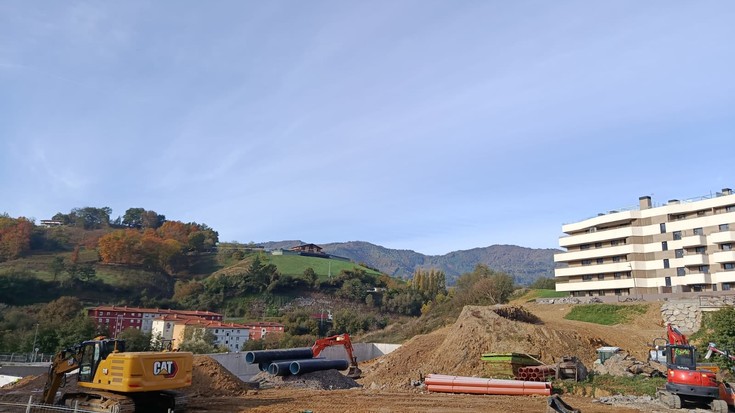 Gutxi batzuen negozioa, gehienon kontura