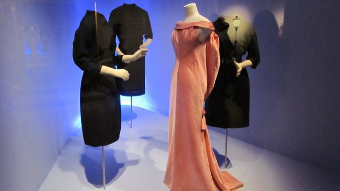 'Balenciaga Luxuaen Esperientzia' erakusketa ireki dute Getariako Balentziaga museoan