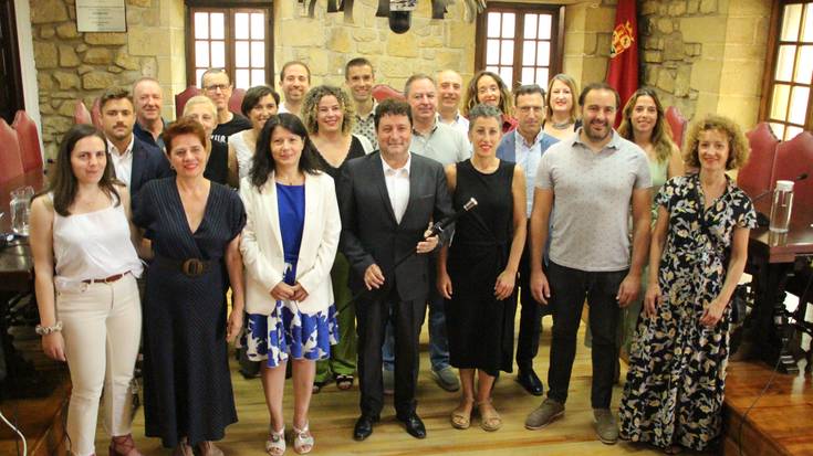 Xabier Txurruka: "EAJ eta PSE-EEren arteko gobernu akordioak etorkizunean ere indarra emango dio Zarautzi"