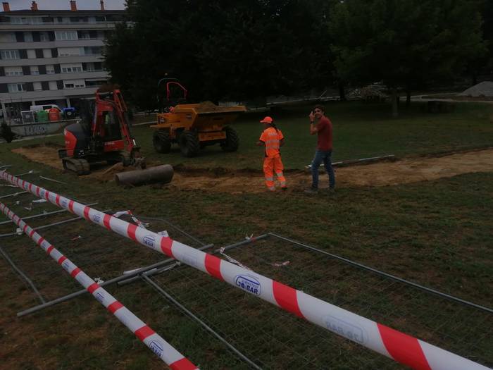 Herritar baten haserrea Mariantonen egiten ari diren lanengatik