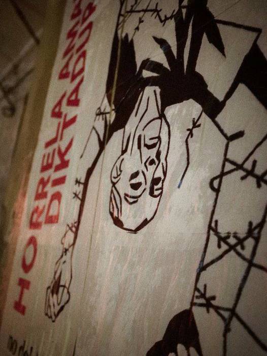 78ko erregimenaz eta haustura politikoaz