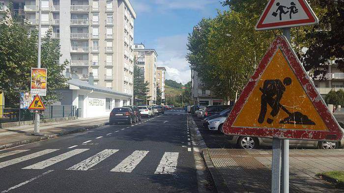 Zarauzko Indamendi kalea asfaltzen hasiko dira astelehenean