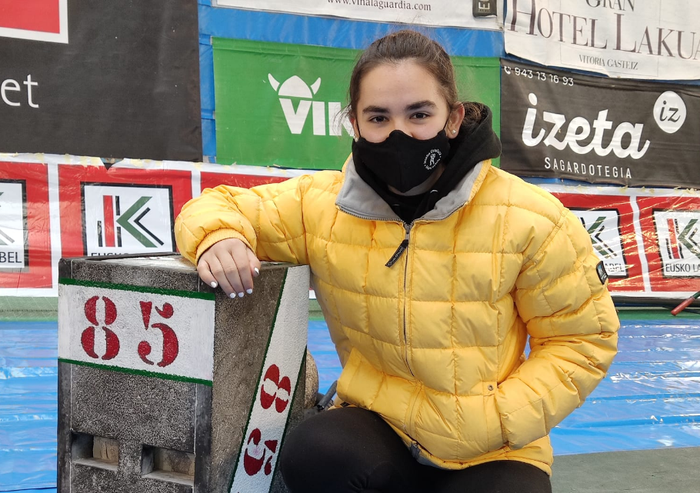 Udane Ostolatzak 85 kiloko harria altxatzea lortu du, marka pertsonal berria ezarriz