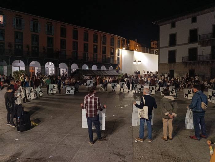 Salbuespen politika ezin dela "gehiago luzatu" salatu du Sare Herritarrak