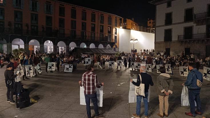 Salbuespen politika ezin dela "gehiago luzatu" salatu du Sare Herritarrak