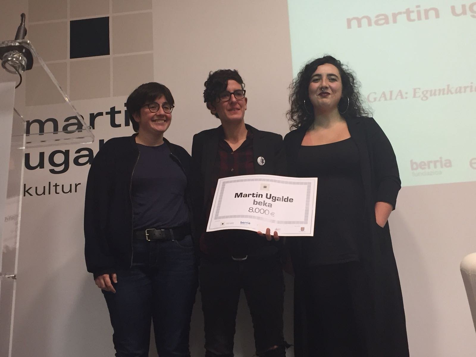 Martin Ugalde beka jaso du Maddi Altunak