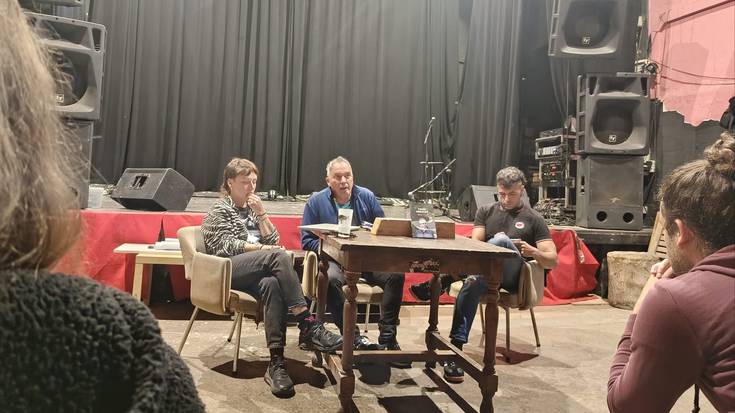 Salhaketa eta Sin Poli taldeek beren proiektuak aurkeztu dituzte Matadeixen