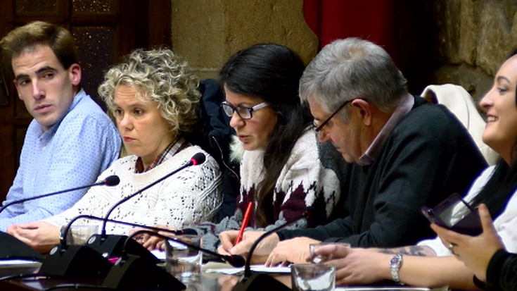 Ekhine Eizagirreri egindako harreren kontrako mozioa onartu dute gehiengoz