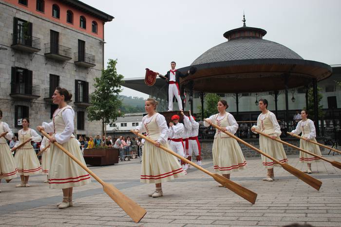 Asteburuan hasiko da Azpeitia Dantzan egitasmoa
