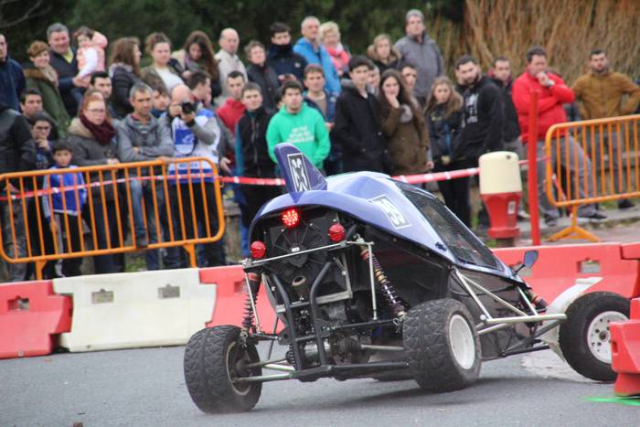 Motor hotsekin agurtuko dute urtea Aian