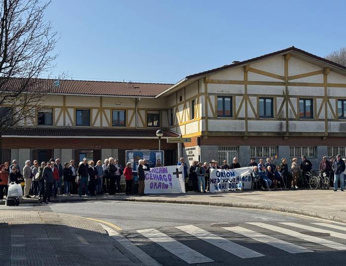 Herritarrek osasun zerbitzu hobea eskatzen jarraitzen dute