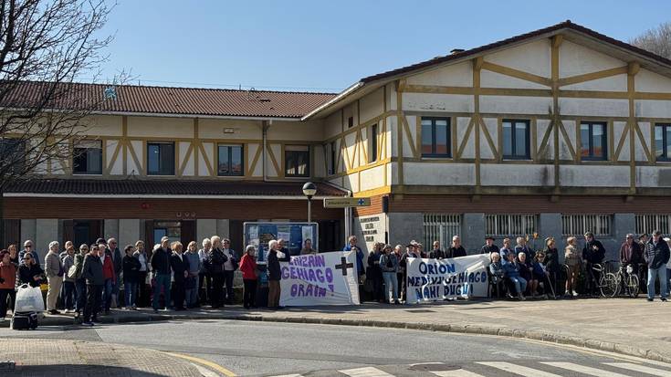 Herritarrek osasun zerbitzu hobea eskatzen jarraitzen dute