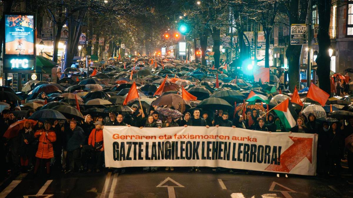 Faxismoaren eta autoritarismoaren aurka Bilbon egingo duten manifestaziora joateko deia zabalduko du GKSk
