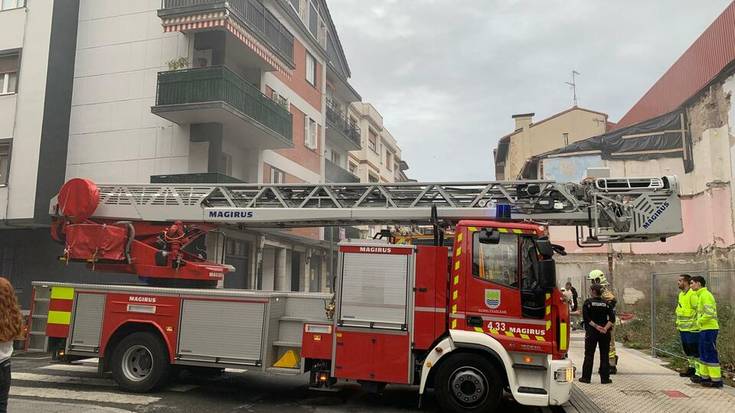 Sua piztu da Eusko Gudari kaleko etxebizitza batean