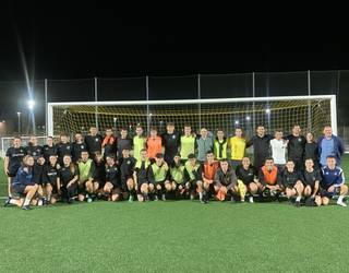 Orioko Futbol Taldeak aurtengo denboraldiko kromoen bilduma aurkeztuko du igandean