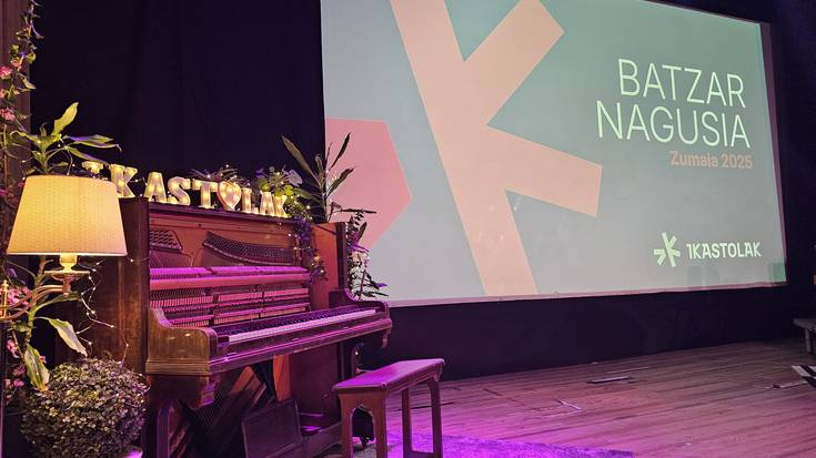 IKASTOLEN BI EUROPAR KOOPERATIBEN BATZAR NAGUSIAK ZUMAIENAN