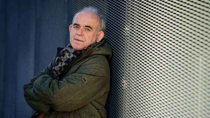 Felipe Juaristi: "Literatura egiaren antza duen gezur bat da, sorkaria"