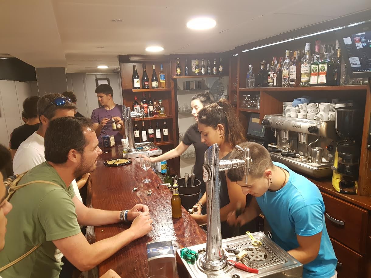 Justa taberna: mende bateko historiari agurra