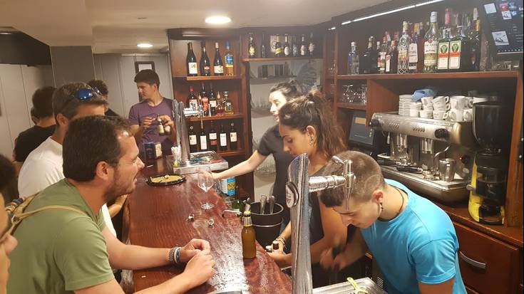 Justa taberna: mende bateko historiari agurra