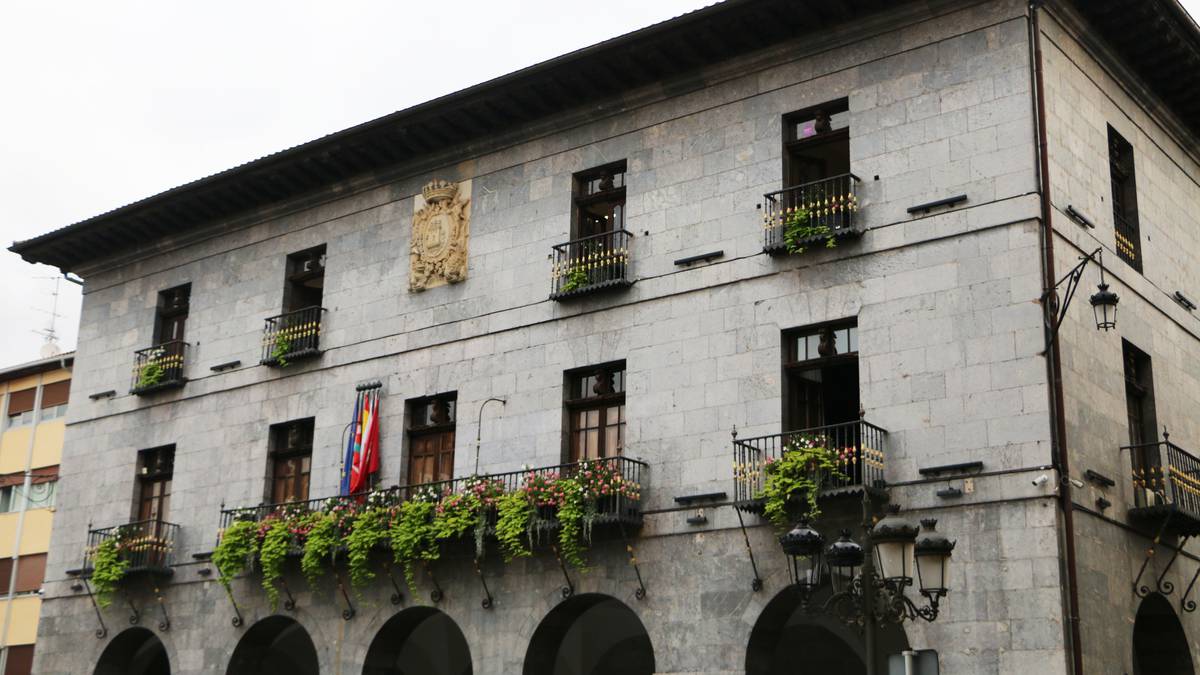 Adikzioen prebentzio komunitarioko bigarren udal plana eztabaidatuko dute biharko udalbatzarrean