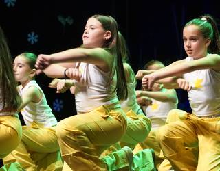 Born to dance dantza eskolaren ikuskizuna, etzi