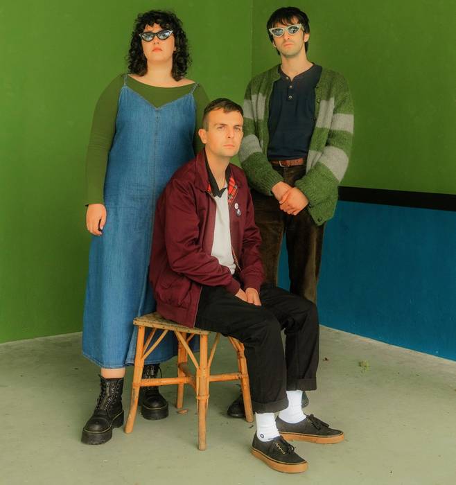 Saguxar eta Ramona's First Evil Boyfriend taldeen kontzertuak izango dira ostiralean Matadeixen