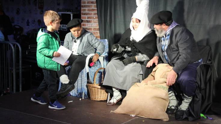 Olentzeroren Festa egingo dute Santu Iturri plazan