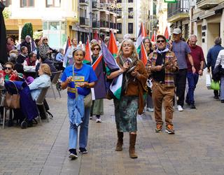 Zarautz Palestina herri ekimenak kazerolada deitu du larunbat goizerako