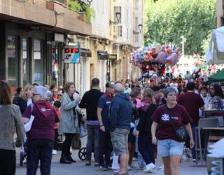 Ahitu dira Olagarro Eguneko herri bazkarirako txartelak