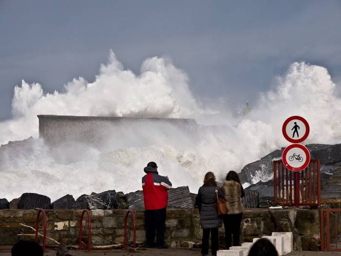 Alerta gorria goizalderako