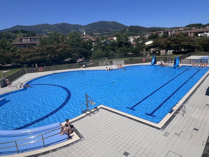Zabaldu dituzte Ugarteigarango estali gabeko igerilekuak