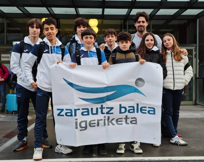 Zarautz Baleako igerilariek emaitza onak lortu dituzte Neguko Txapelketan