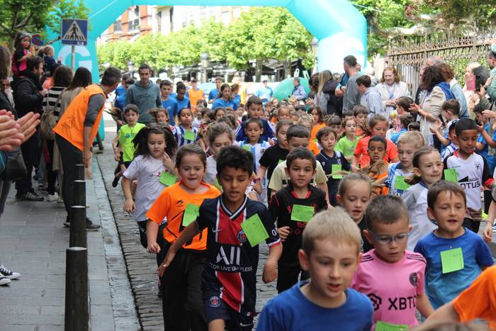 Prest dute Xabier Munibe 41. Parte Hartze Herrikoia