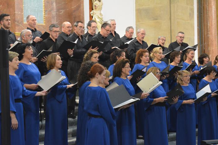 Zarautz Abesbatzak kontzertua eskainiko du Arizkunen