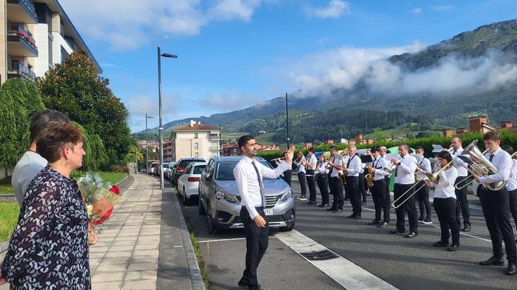 Andremariak: tradizioak, ohiturak eta berrikuntzak