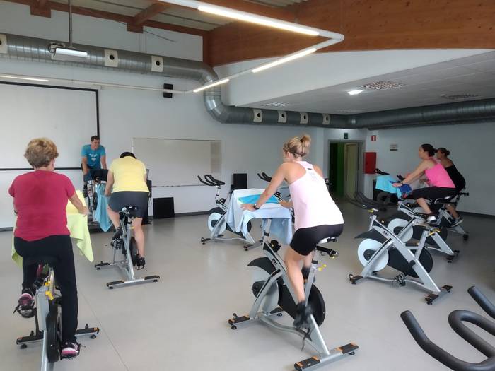 Zabaldu dute kiroldegiko ikastaroetarako izen ematea