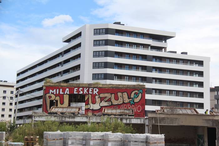 Putzuzulo eraiste bidean da