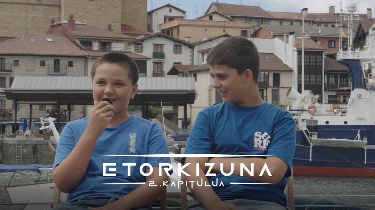2. kapitulua: ikastetxera joateko, zer hobeto tirolina baino?